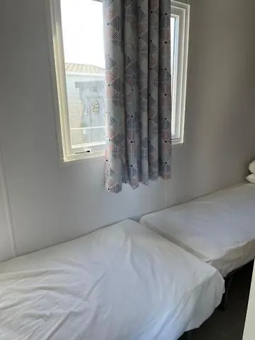 奥斯滕德 Camping Oasis Middelkerke Louisiane II酒店 比利时